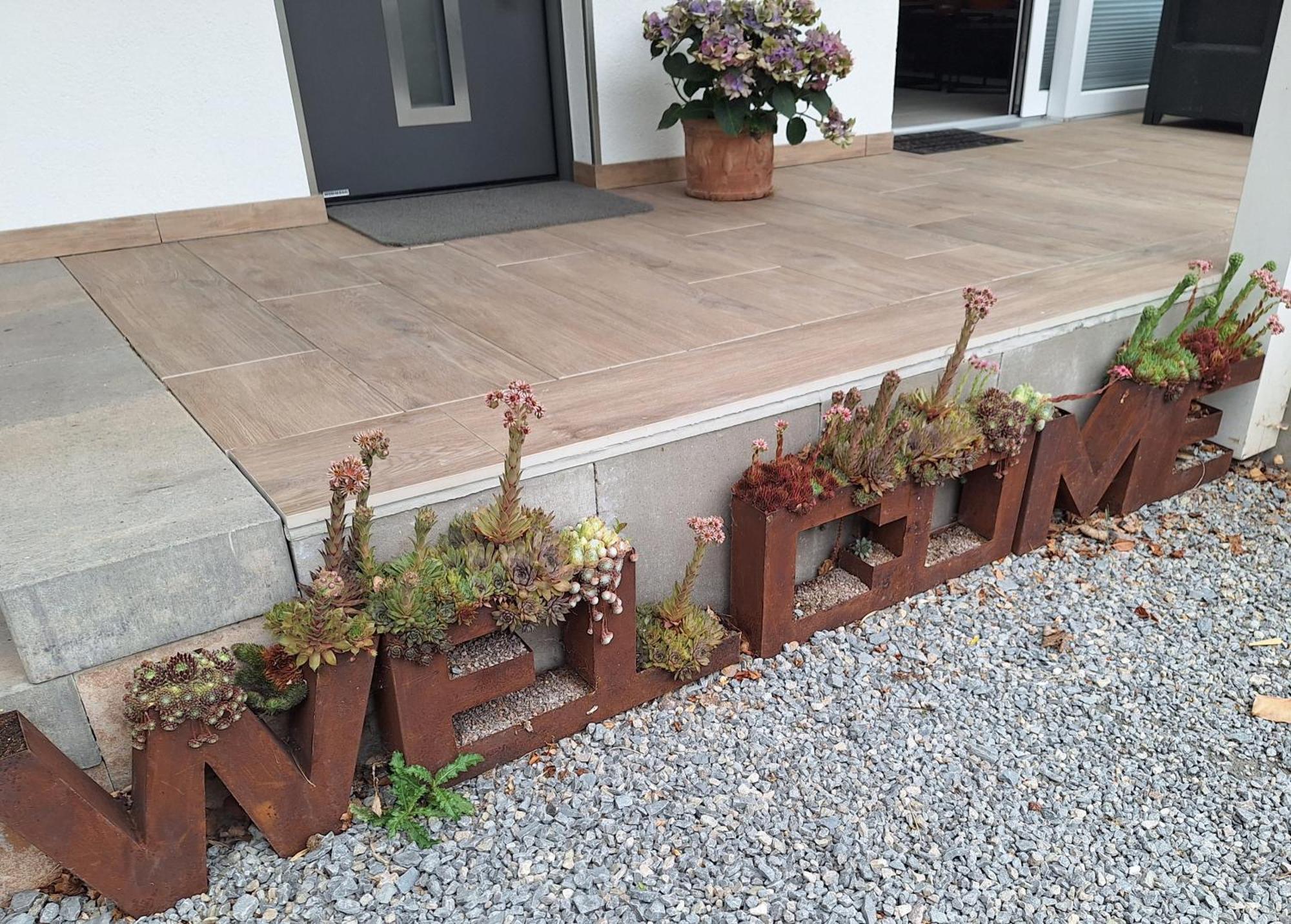 Auszeit Erfurt - Stilvoller Bungalow Mit Parkplatz - Zentrumsnah Εξωτερικό φωτογραφία